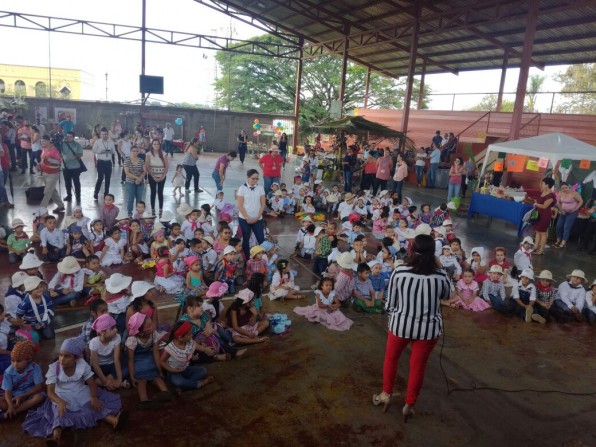 Niños de la 12 de Marzo valoran al campesino