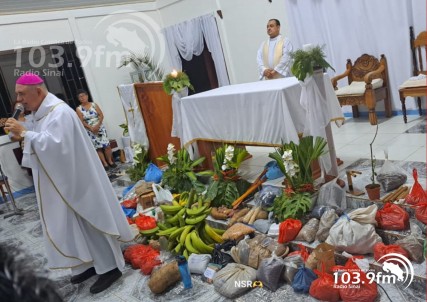 Jóvenes y adultos mayores forman parte de Visita Pastoral