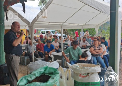 Obispo encuentra en Parroquia San Pablo un pueblo eucarístico