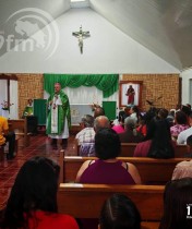 Mons. Juan Miguel continuó visita entre instituciones y pueblos