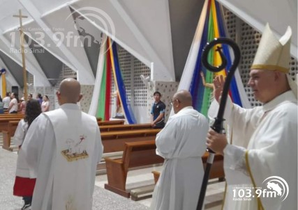 Mons. Juan Miguel de Visita Pastoral en Pejibaye